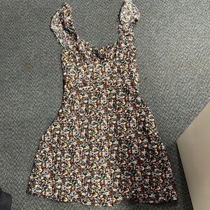 Dorothy Perkins floral dress size 6 // 060618